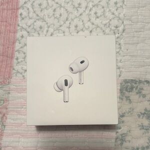 Apple Air Pro Gen 2 White Earbud Headphones